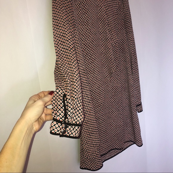 CLASSY DRESS - Picture 5 of 6